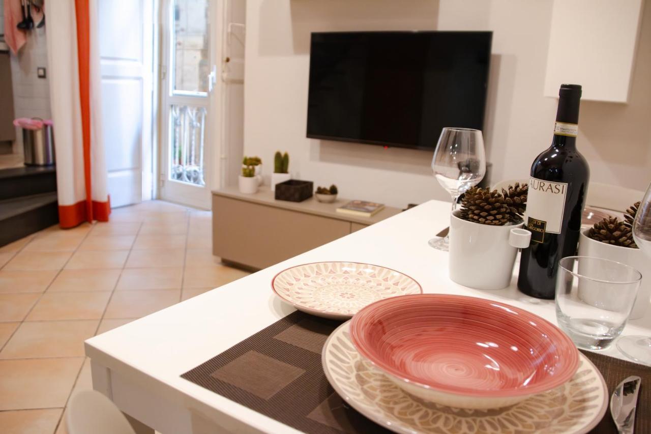 La Pigna Apartment Napoli Bagian luar foto